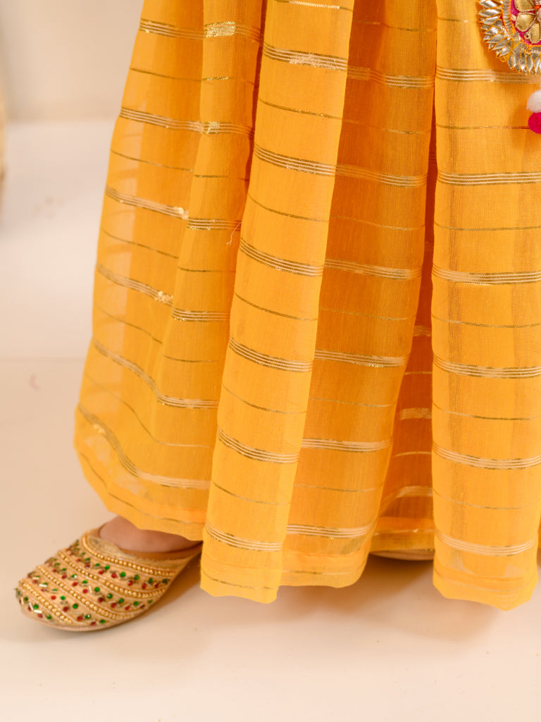 Girls Printed Regular Pure Cotton Kurta With Skirt (SHA-YELLOWLUREX)