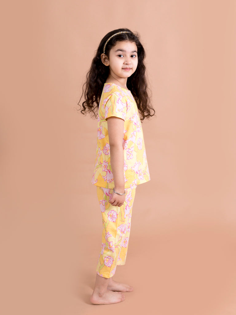 Girls Yellow & Pink Floral Printed Cotton Night suit (NW-Yellowfloral)