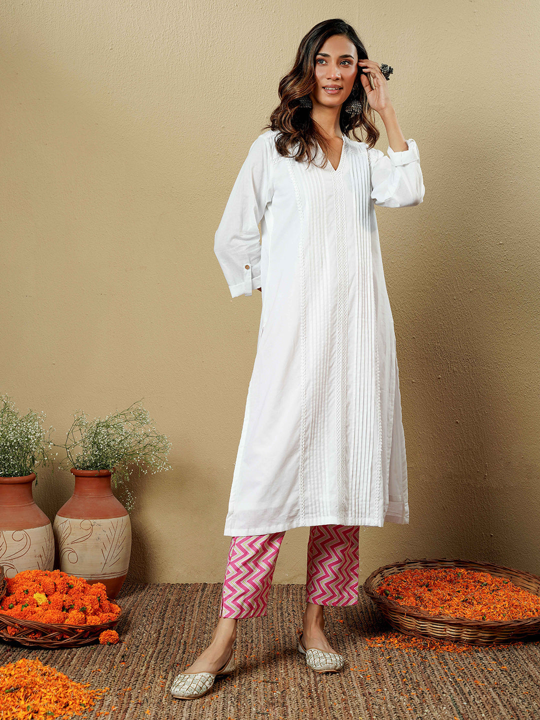 White Lace Detail Cotton Kurta