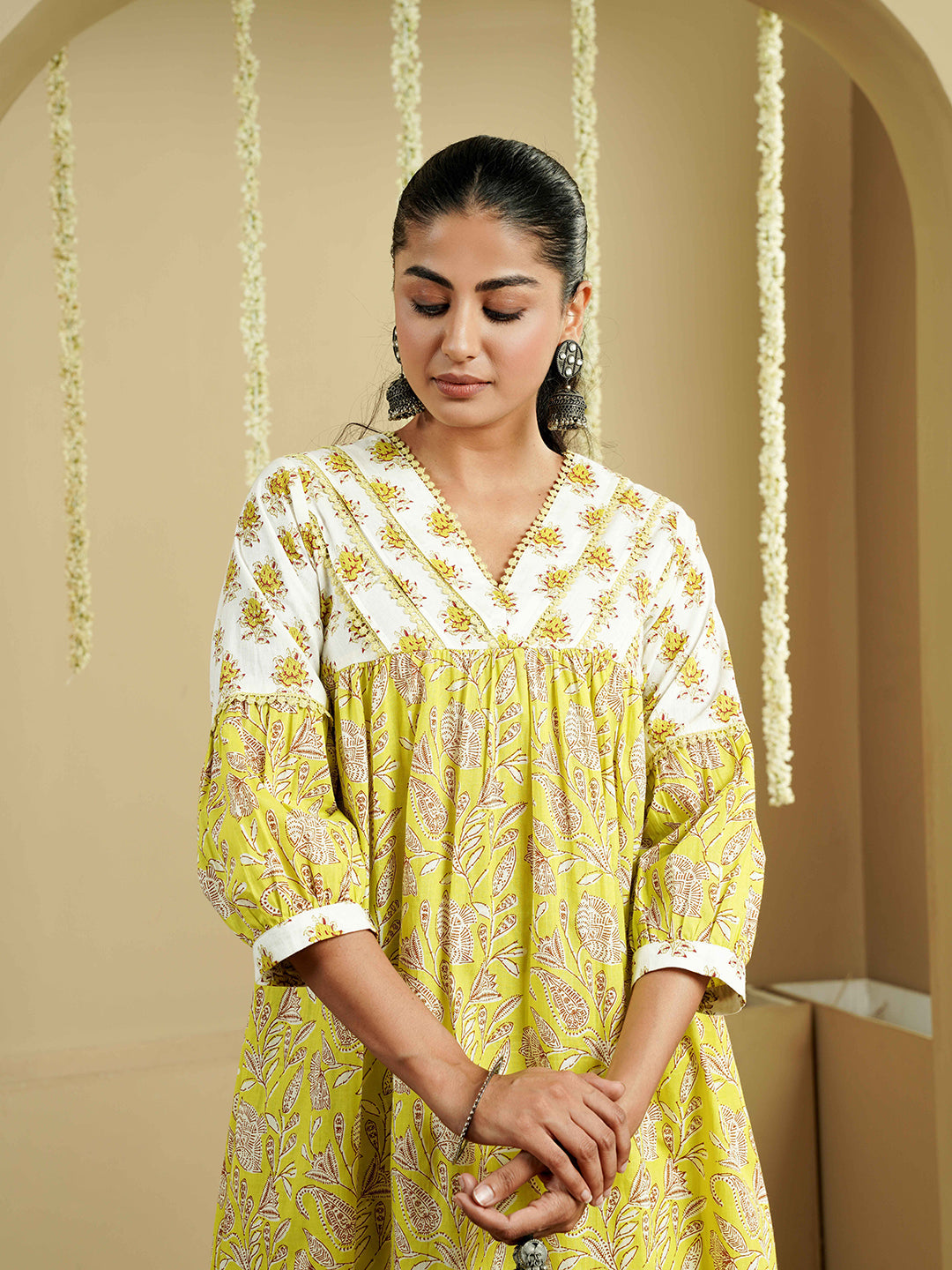 White-Lime Pintuck Detailing Cotton Kurta set