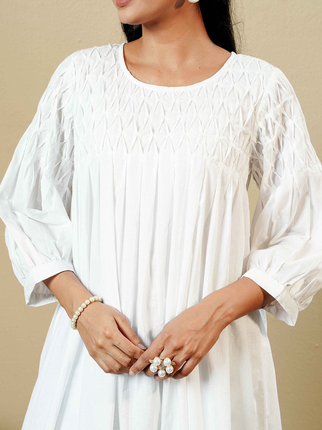 White Pintuck detailing Cotton Kurta