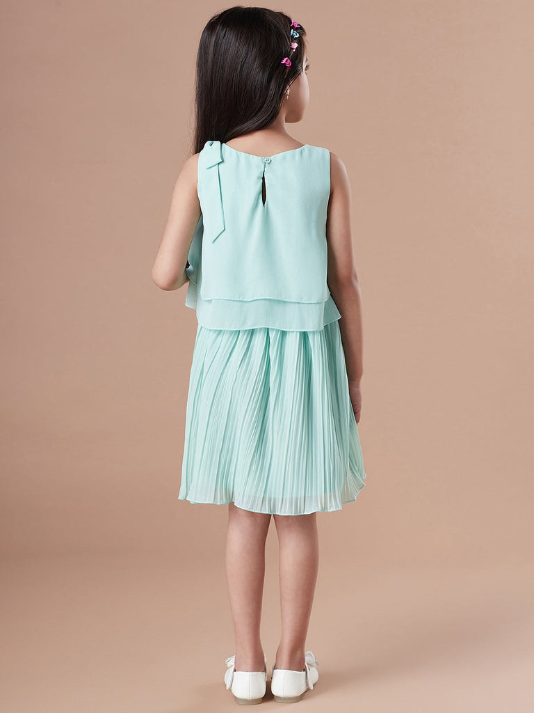 Girls Round Neck Georgette Green solid fit & flare Sleeveless Casual dress (d-geopleat)