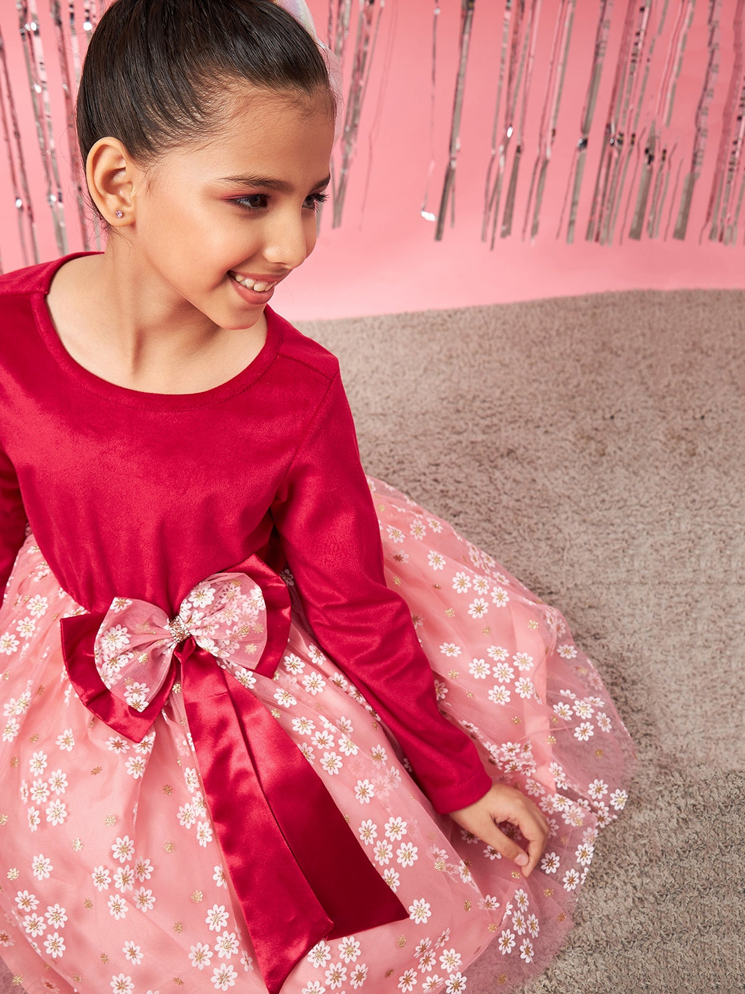 Girls Peach-coloured floral print fit & flare Round neck regular sleeves Casual dress (d-peachvel)