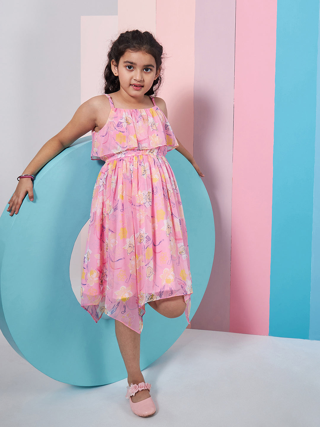 Girl's Sleeveless Floral Print Empire Pink Dress with Shoulder Straps Effortlessly Stylish Statement Piece (d-pinkchiffon)