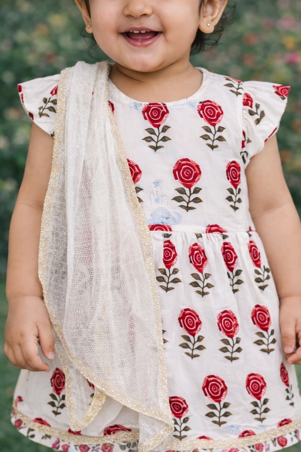 Pspeaches Baby Girls White Ethnic Floral Print Cotton A-Line Kurta & Pant With Dupatta ( Sku-Ing-Whitebooti )