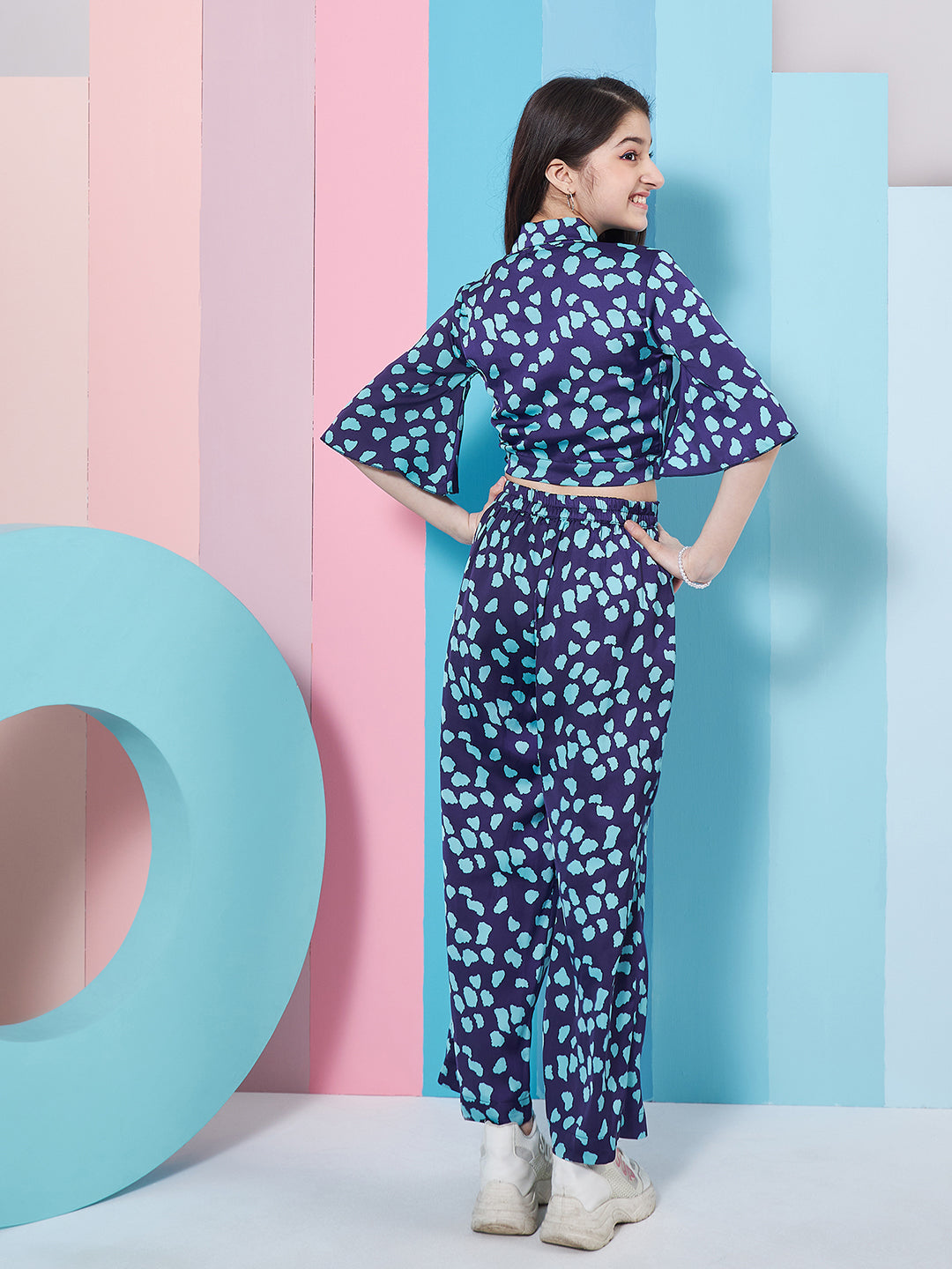Girls Abstract Printed Crop Top With Trousers (s-satinnavy)