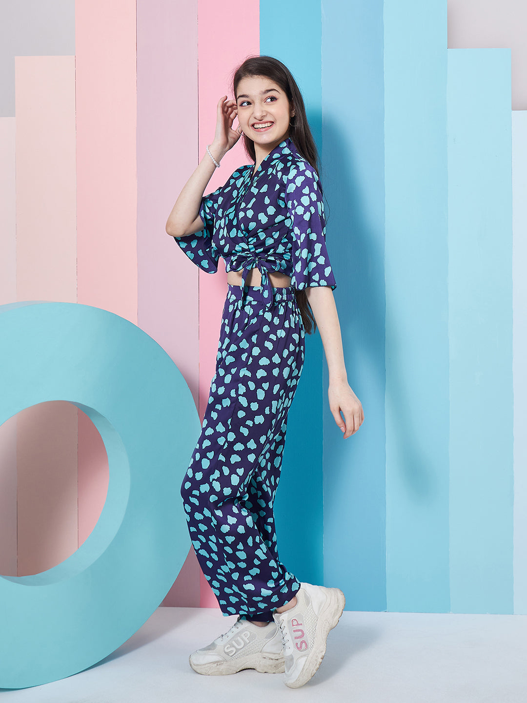 Girls Abstract Printed Crop Top With Trousers (s-satinnavy)