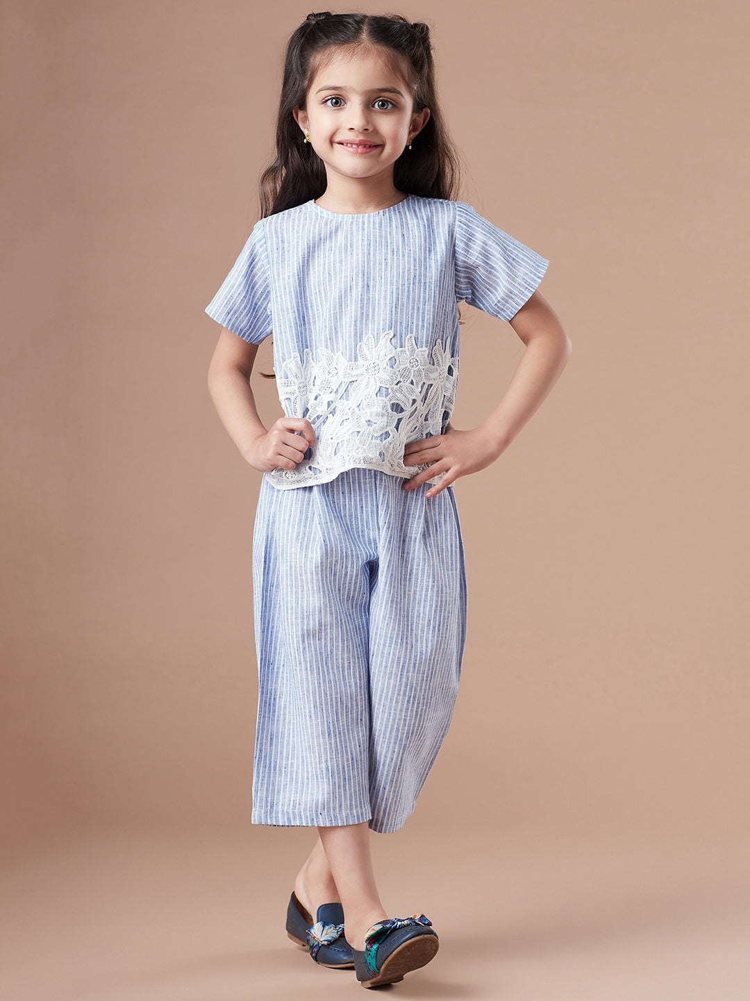 Girls Top With Trousers (s-whitebluE)