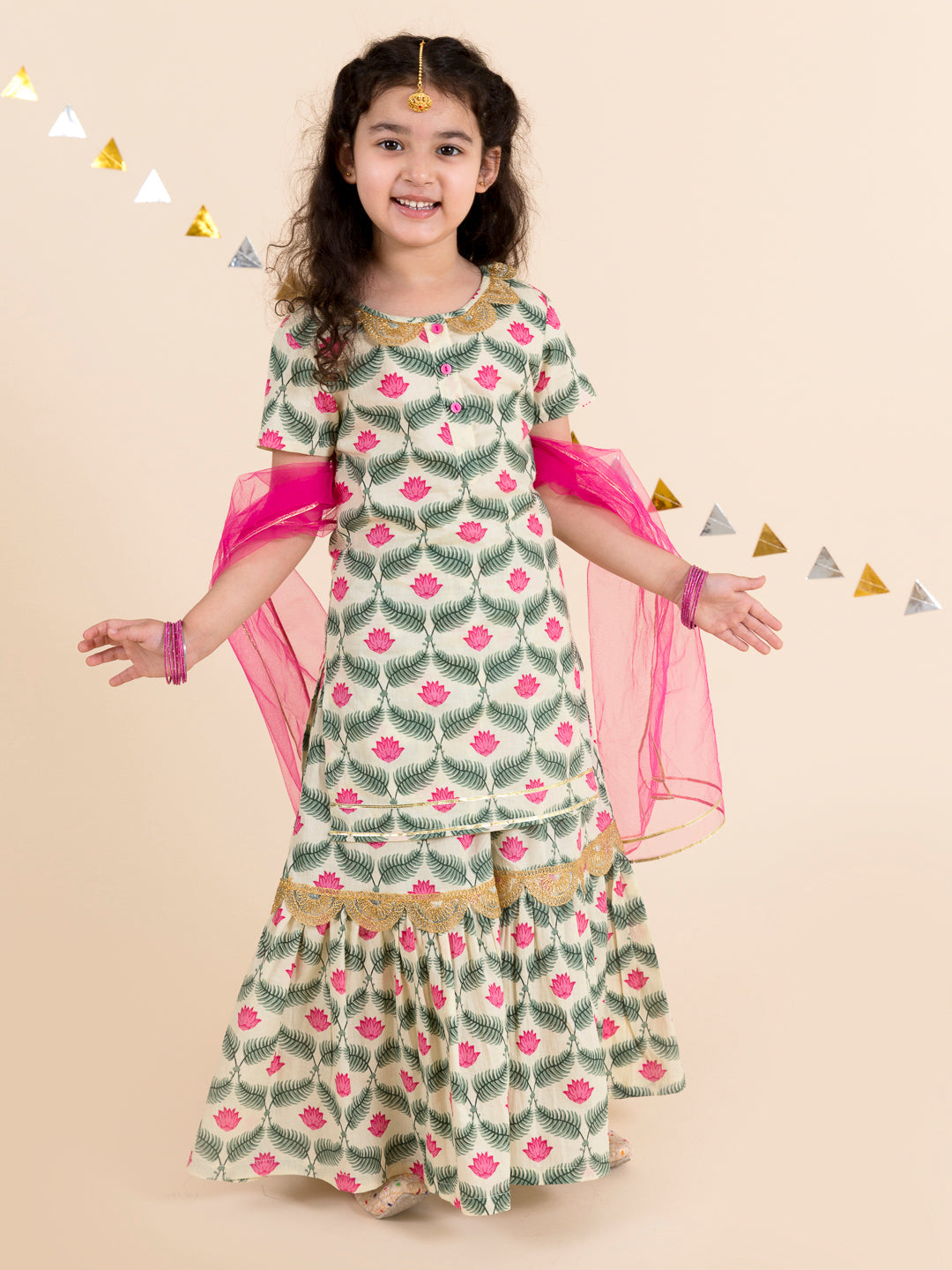 Girls Off White Floral Yoke Design Empire Pure Cotton Kurti with Skirt & With Dupatta (Sha-lotus)