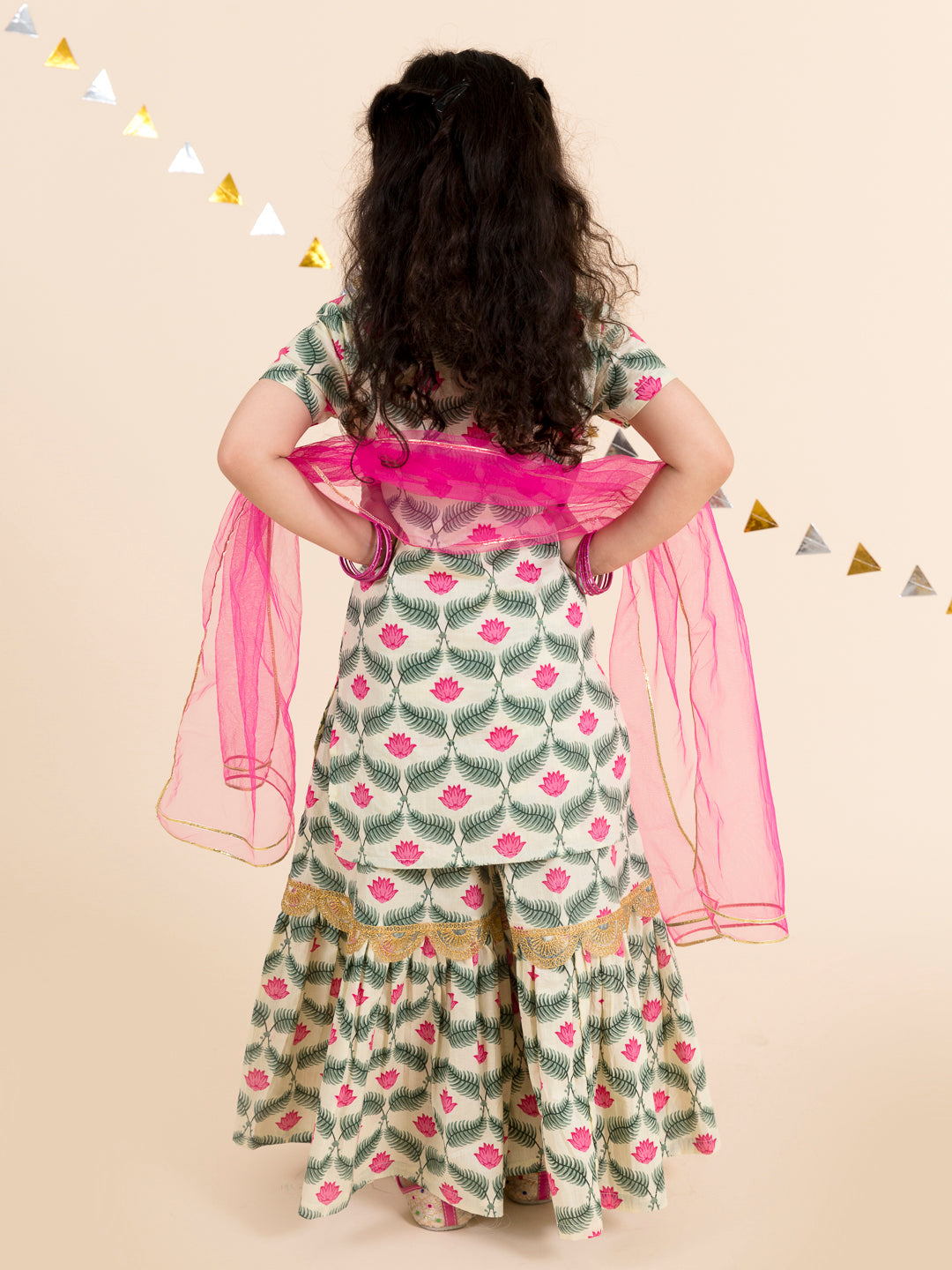 Girls Off White Floral Yoke Design Empire Pure Cotton Kurti with Skirt & With Dupatta (Sha-lotus)