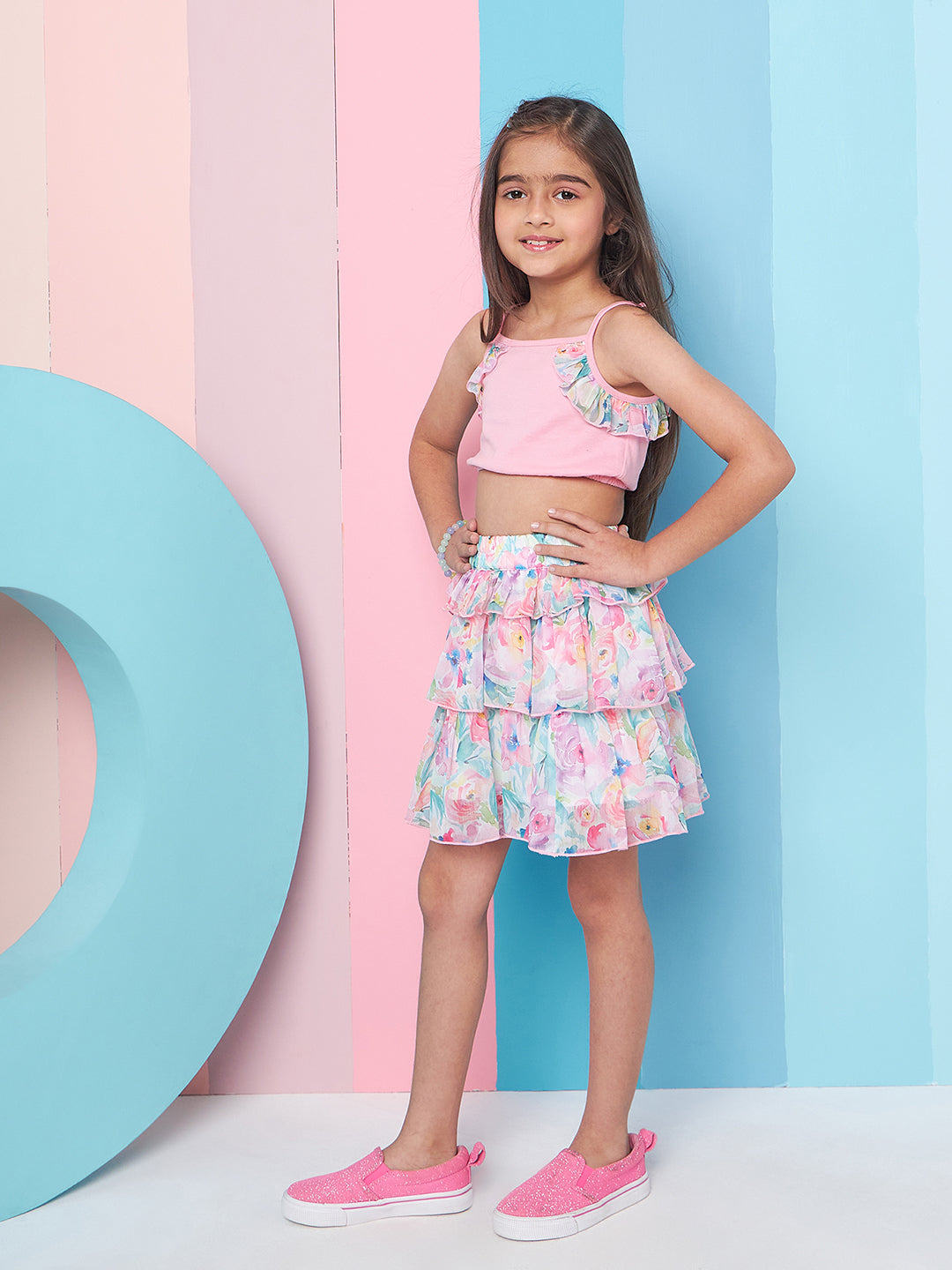 Girls Blue and pink solid Top Round Neck Sleeveless Ruffled Top with Blue and pink printed Skirt (sk-multichiffon)