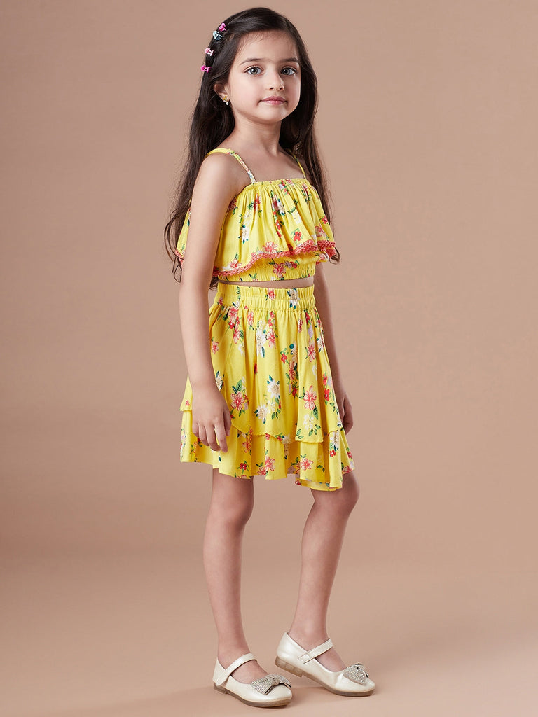 Girls Yellow and blue Checked shoulder straps Sleeveless Top with Skirt (sk-yellowflower)