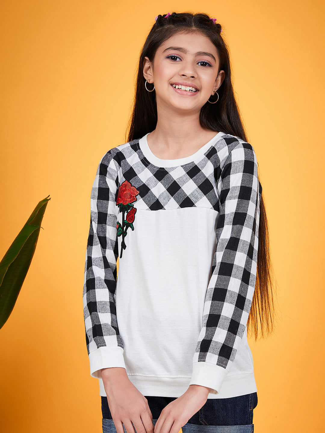Girls Checked Round Neck Long Sleeves Applique Cotton Top (t-blackrose)